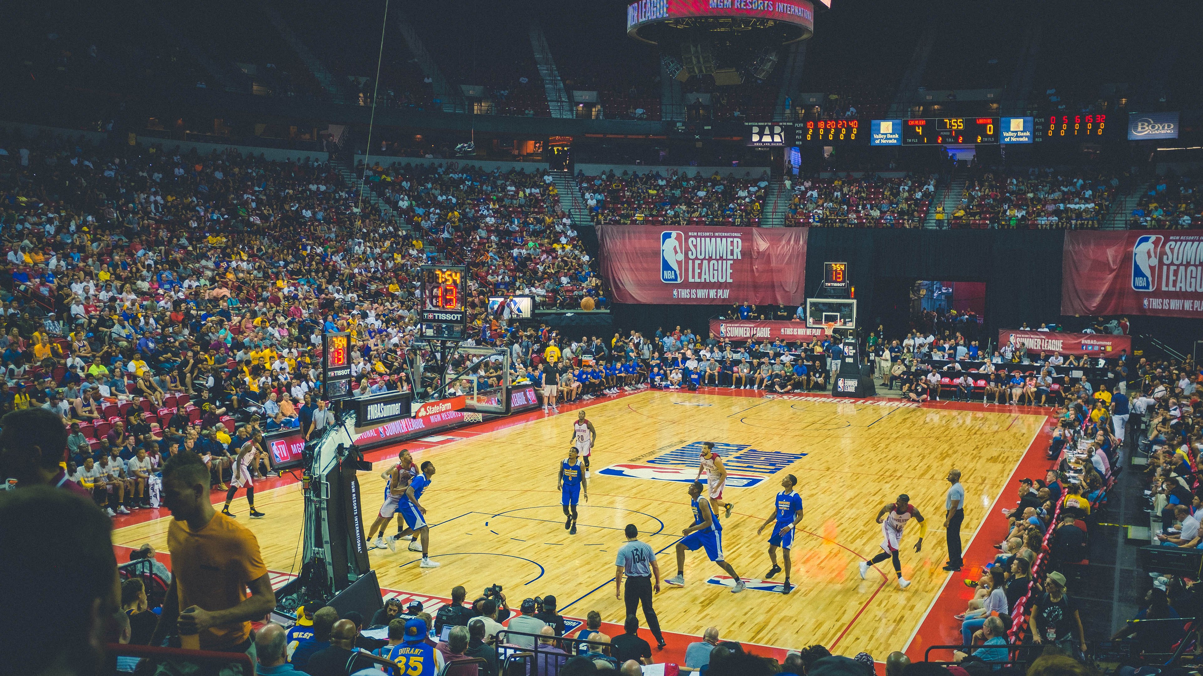 德甲：多支豪门补强中场，为夺冠铺路，德甲土豪球队