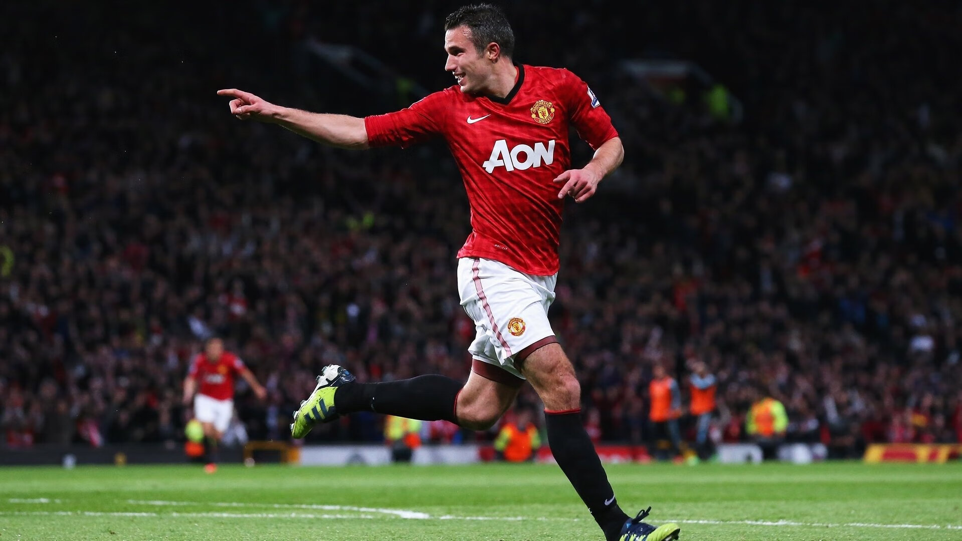 战术揭秘：教练如何利用数据优化球队表现？，优化球员